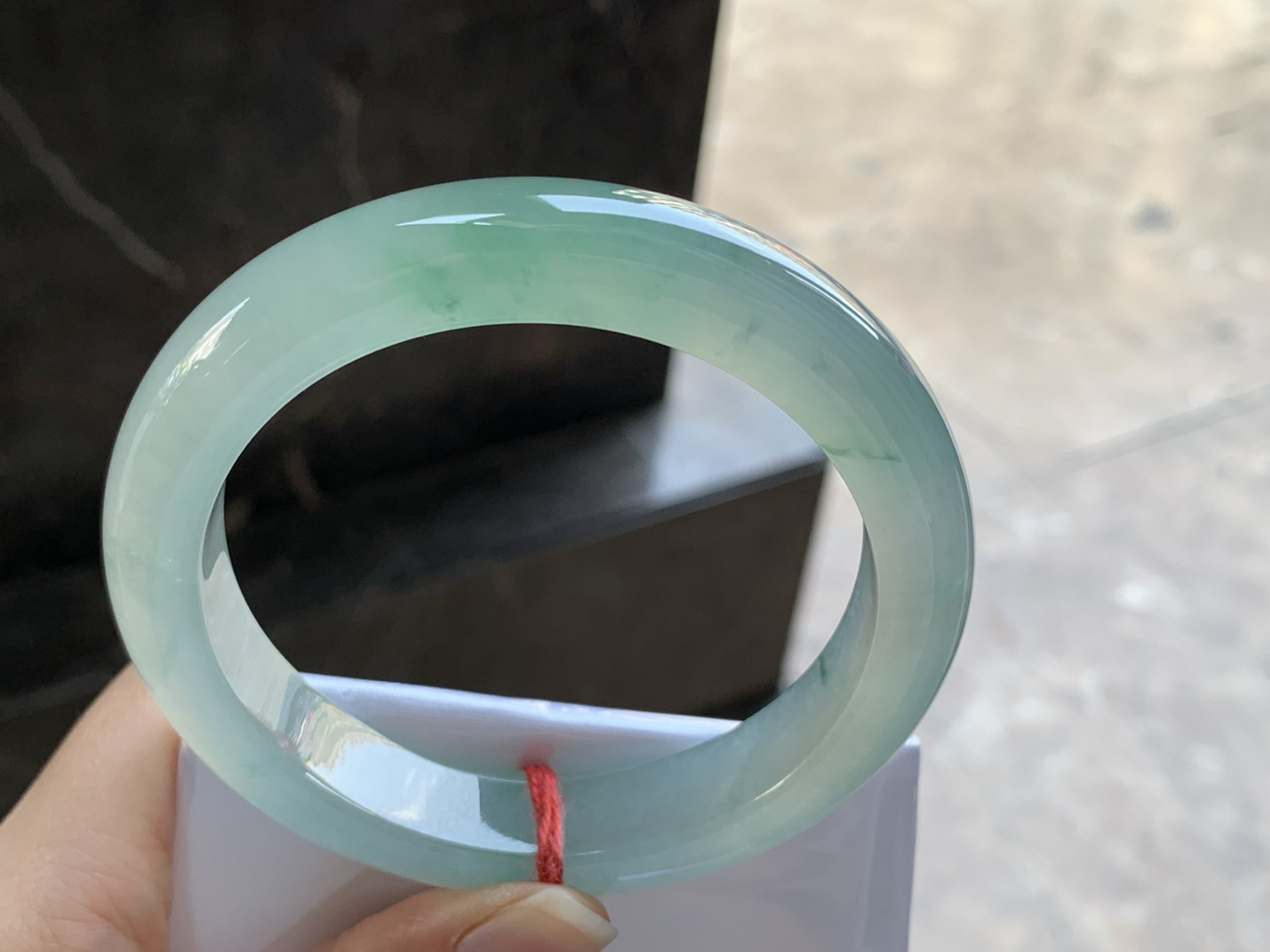 60.5-13.2-8.2

冰晴绿大圈手镯^_^清新