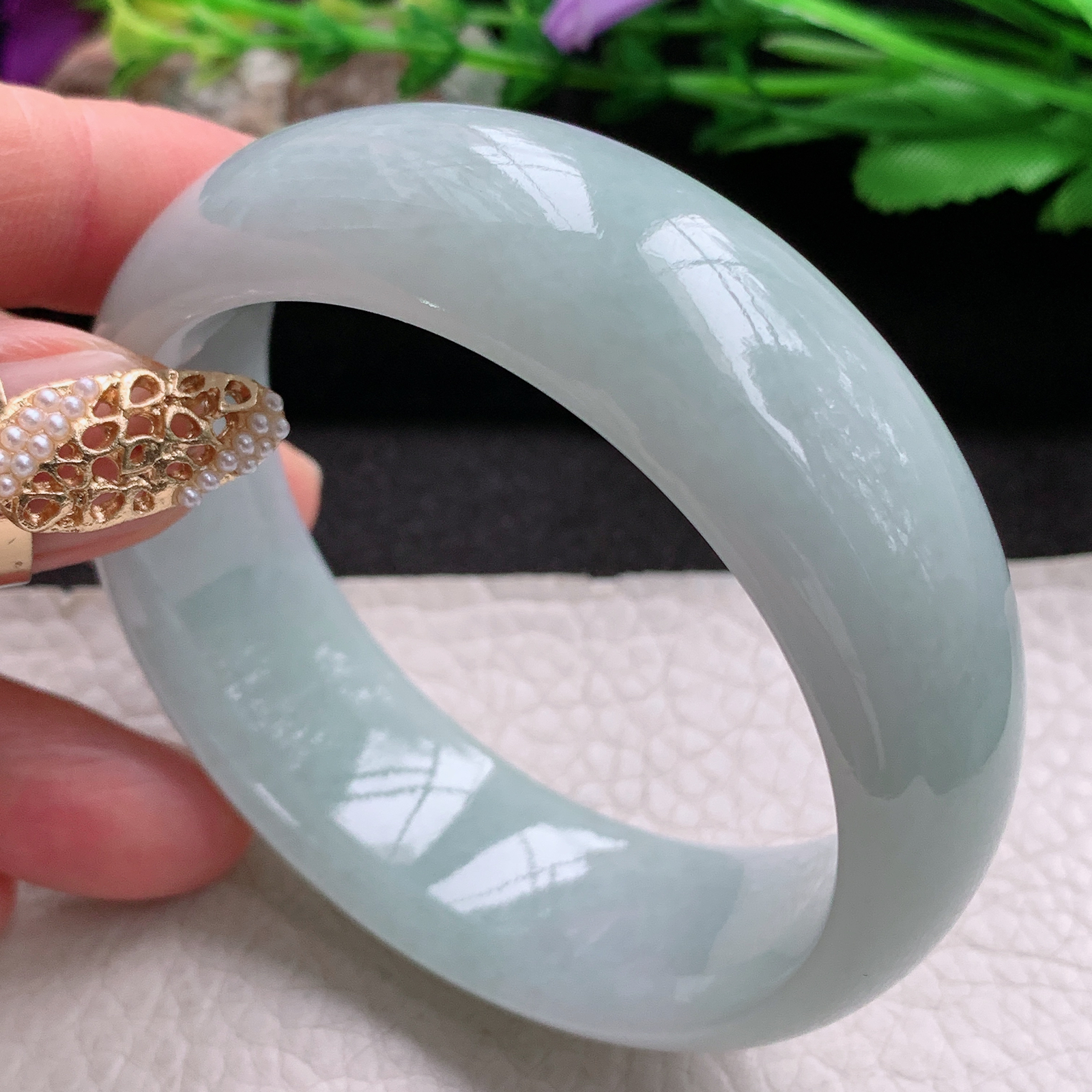 js实拍55.5*19.6*8轮胎镯 天然缅甸翡翠a货手镯白月光厚装正圈玉镯子