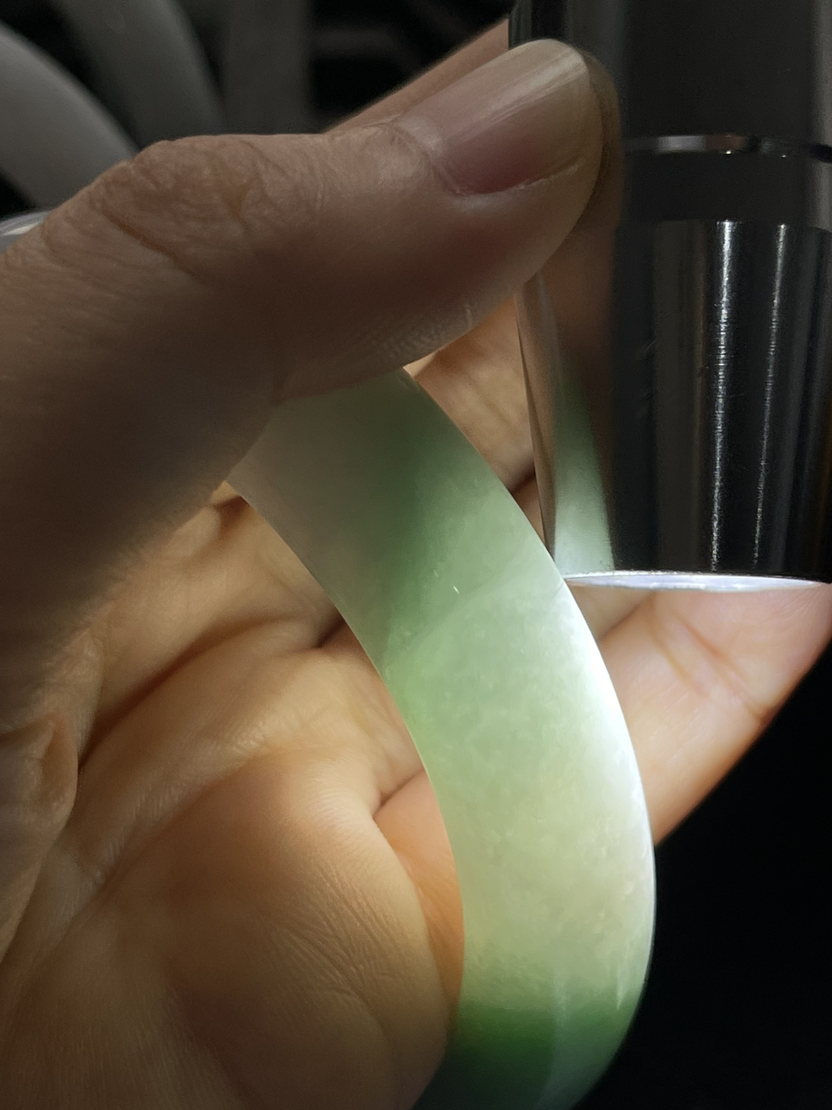 【白底青手镯】

【尺寸】57-9-12