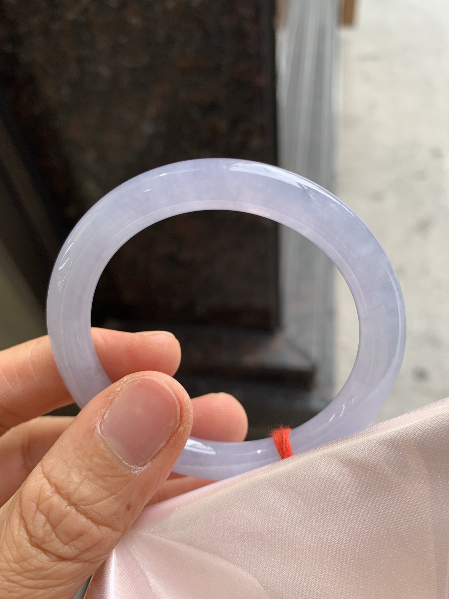 圆条冰紫 微杂质 尺寸：50/7.3/8  小圈口