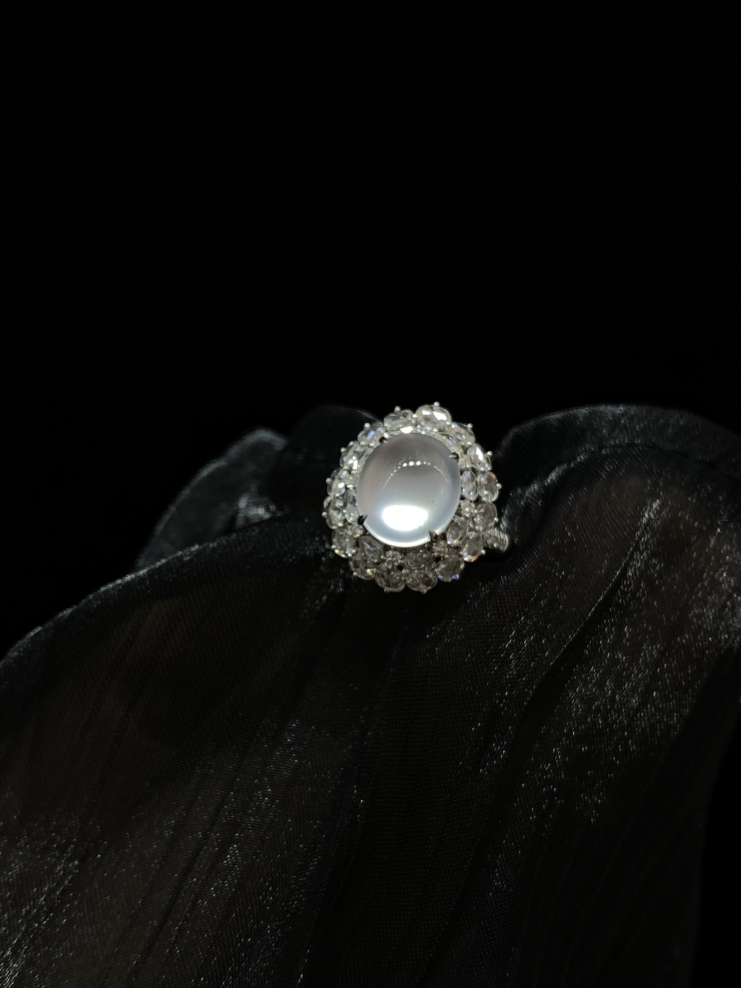 冰种 起光 茅台白 蛋面 吊坠 戒指 两用款18k金尺寸24.2/18-16-12.5（裸石10-8.8-4.3）