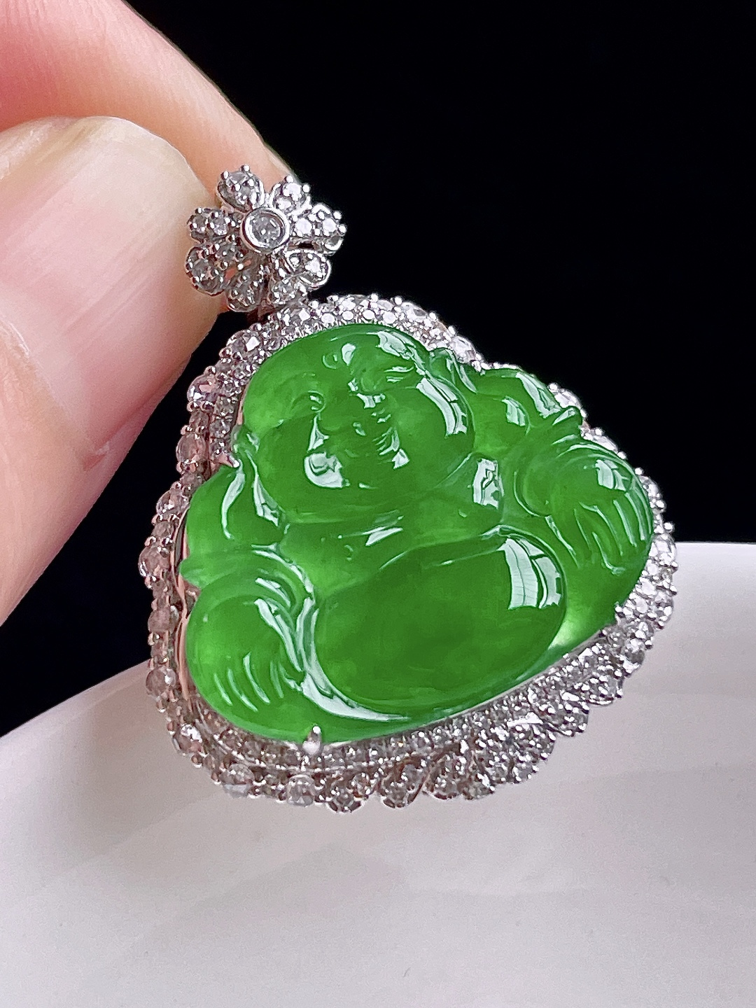 ️ 缅甸佛公 色绿莹润 无裂：28.5/23/8.8，裸石：16.6/20，超值