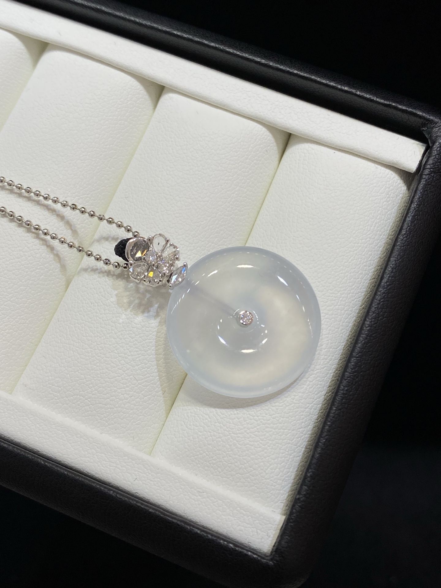 冰种 纯净 白底 平安扣 18k金 整体尺寸32-22.8-4.2，ss50182a