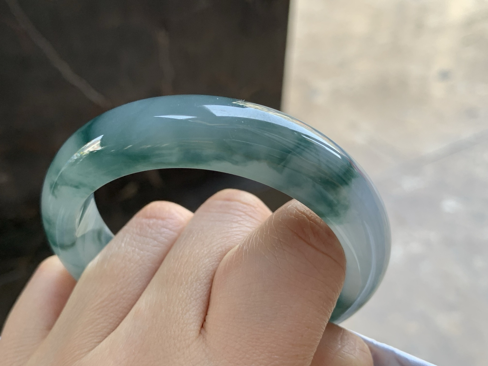 54-13.9-8.4

蓝花手镯^_^飘花浓郁