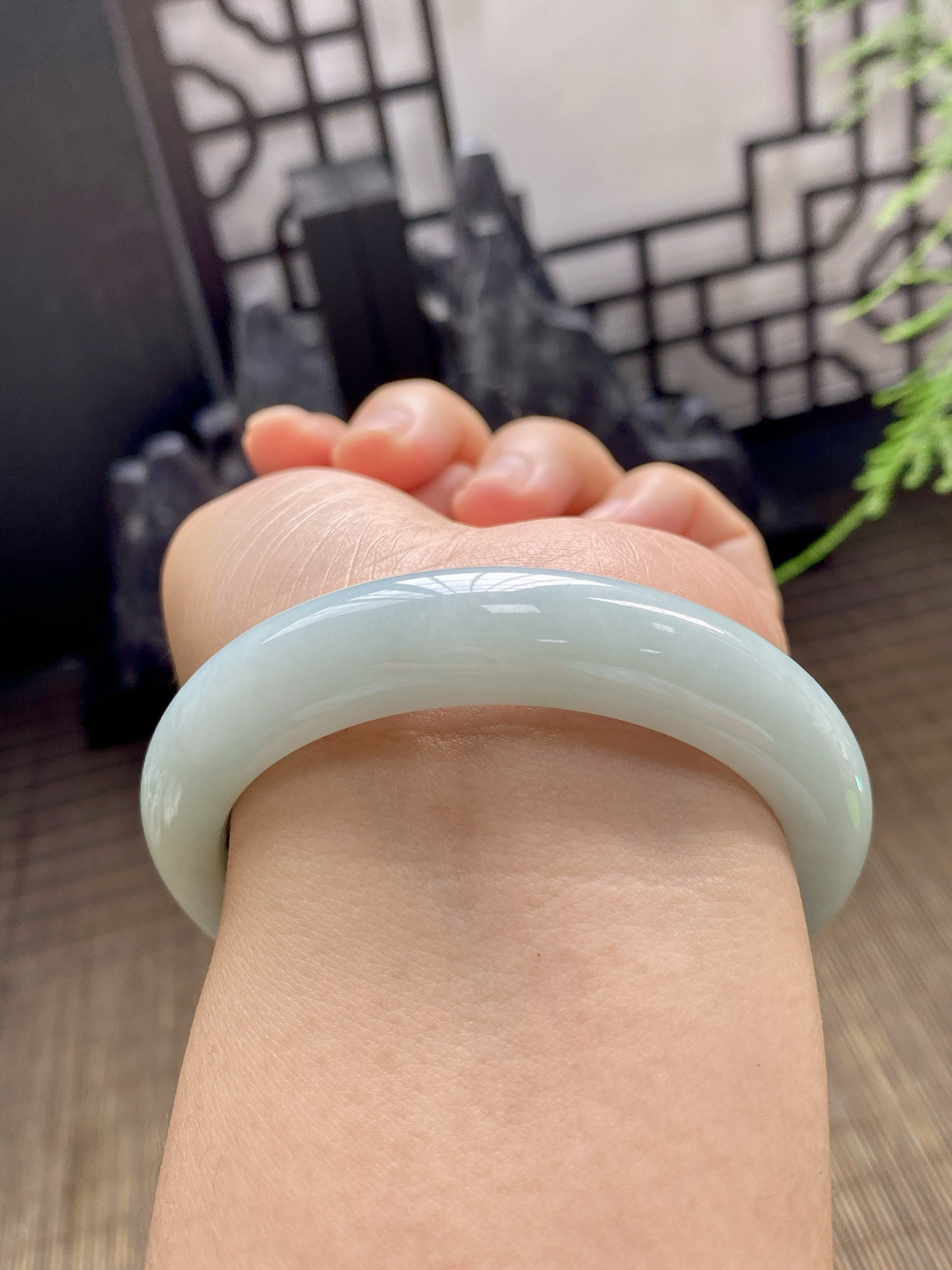 【蓝底手镯】

【尺寸】56.3-8-12