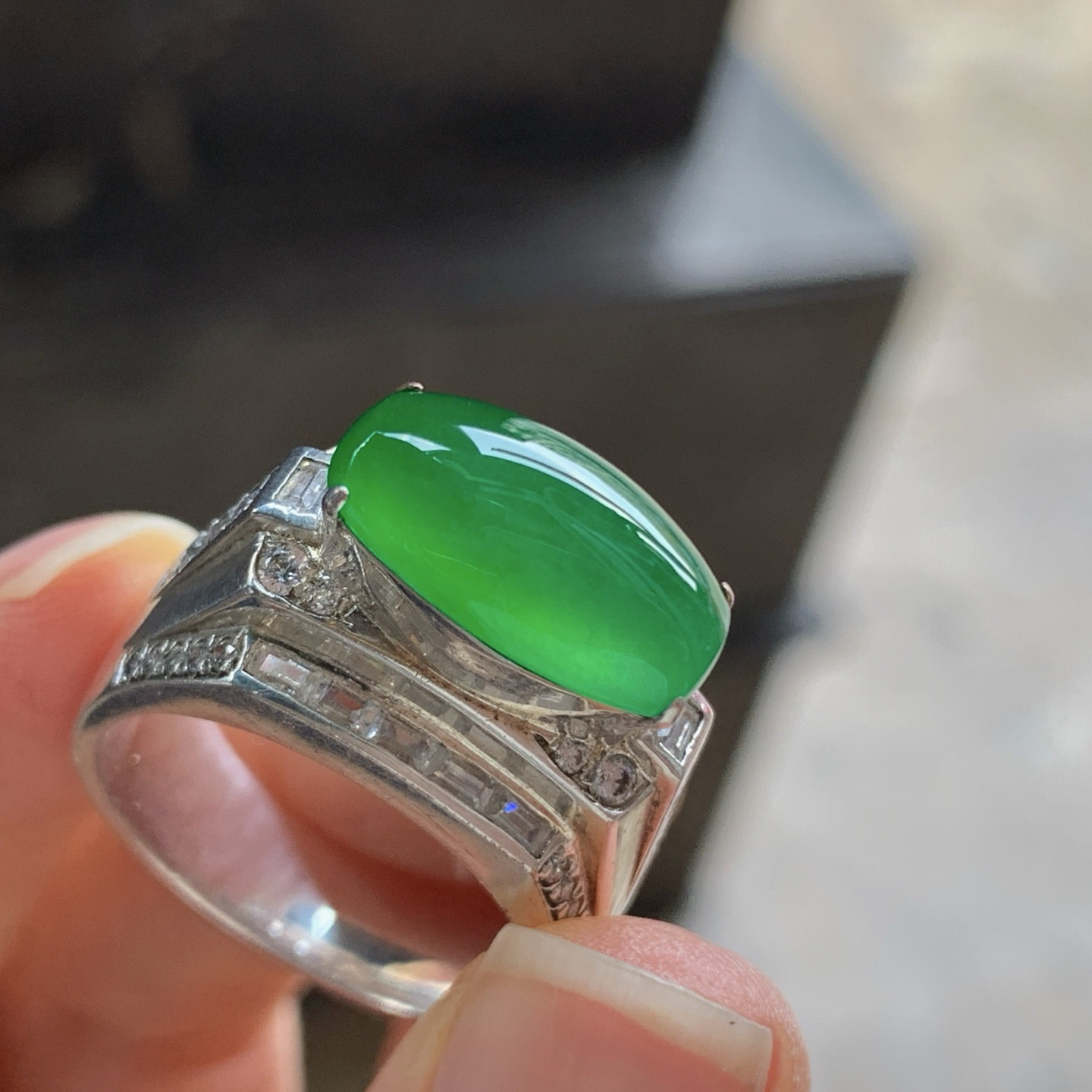 冰绿戒面^_^种色好 透亮 高种高色 铜托