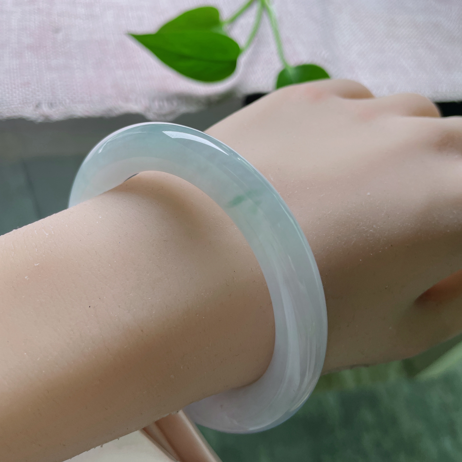 54.9/9.7紫罗兰圆条，温柔仙美，水润，种老，玉润镯圆，平安顺遂，ss51853a..