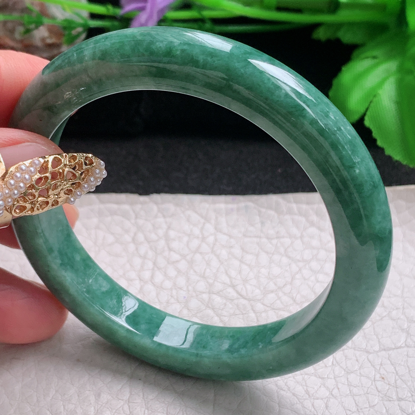 n实拍56*10*9平安镯 天然缅甸翡翠a货手镯满绿正圈玉镯子