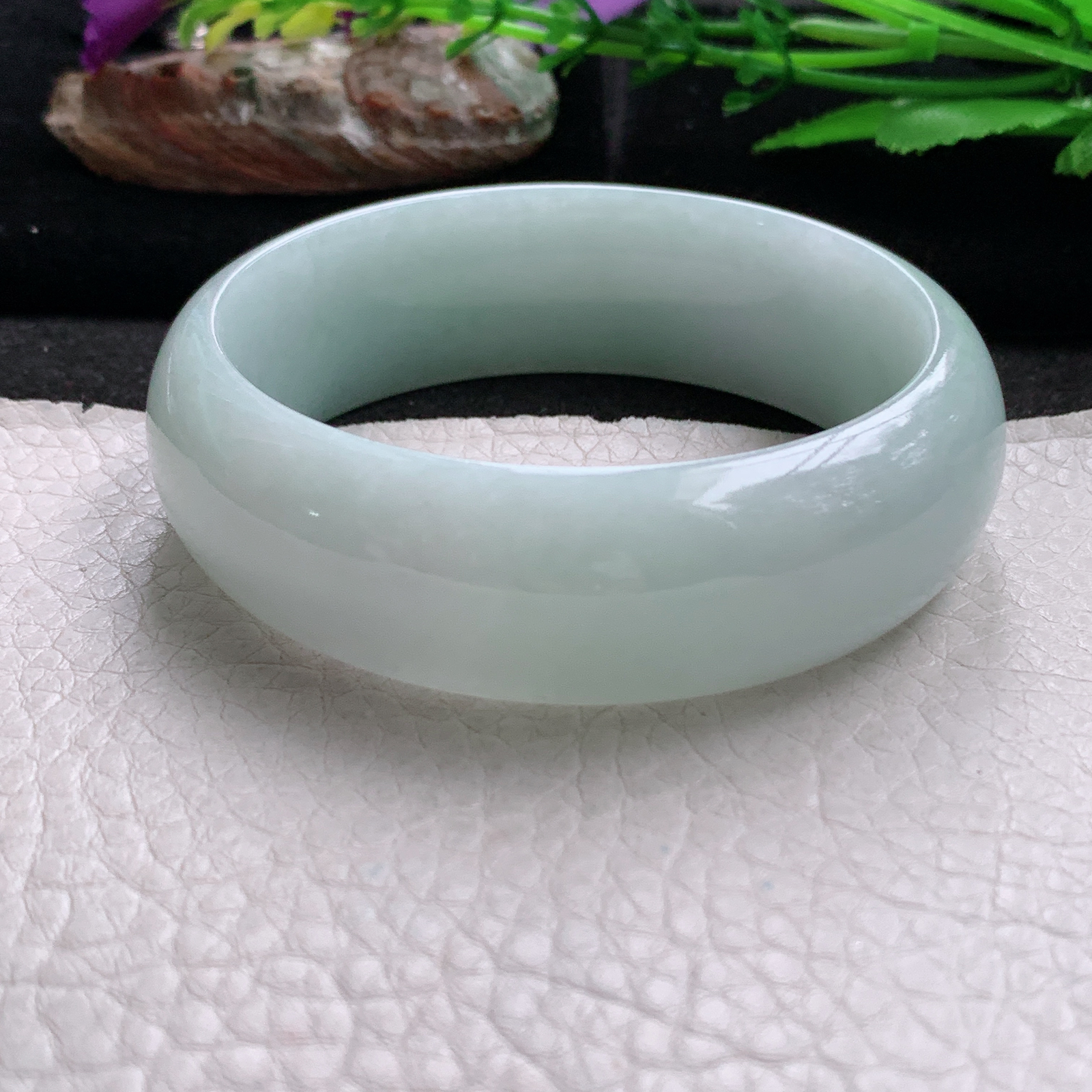 js实拍55.5*19.6*8轮胎镯 天然缅甸翡翠a货手镯白月光厚装正圈玉镯子