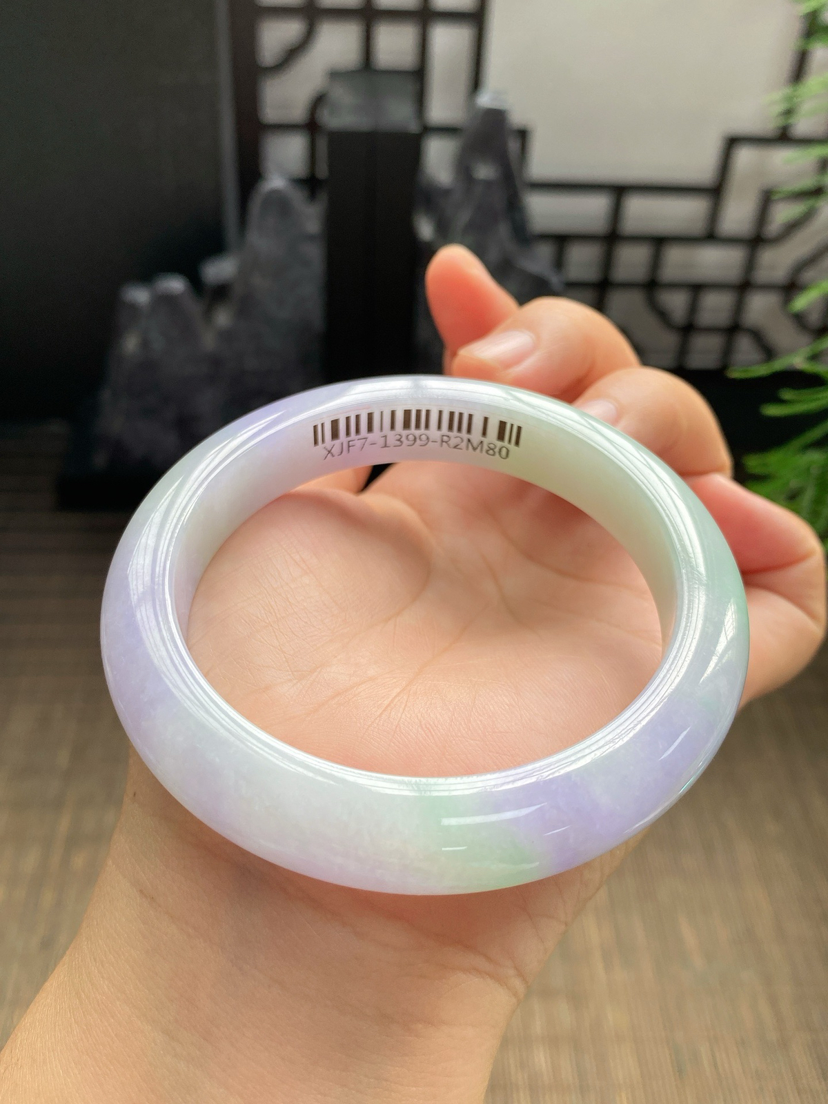 【春彩手镯】

【尺寸】59.2-9-12