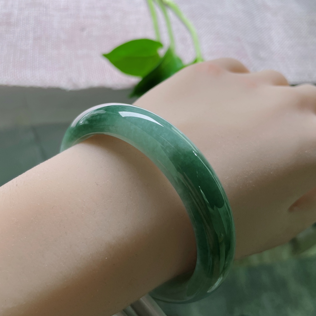 55.3/12.5/7.7，油青正圈，水头好，种老，佩戴沉稳，有内涵，无裂，ss50276a