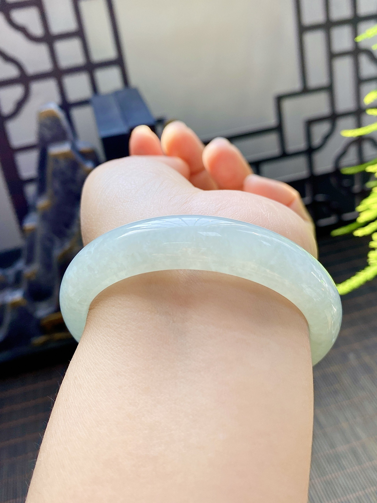 【冰睛底手镯】
【尺寸】56-8-13