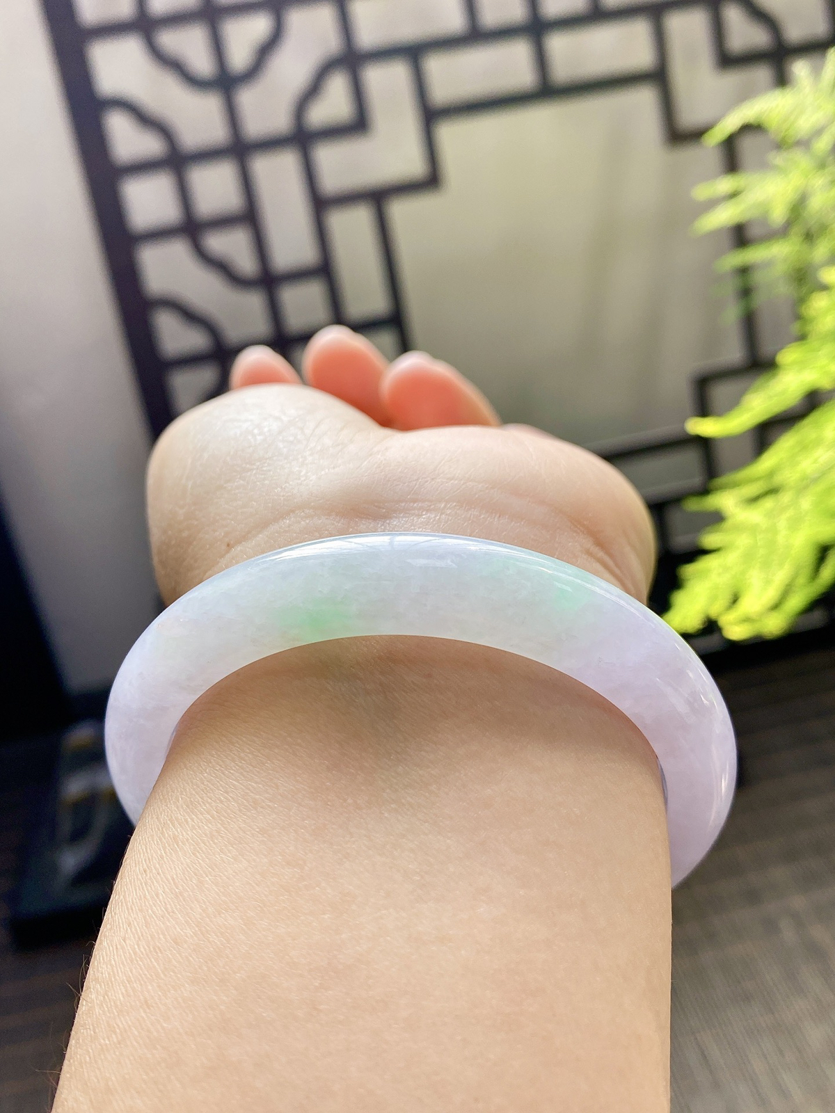 【春彩手镯】
【尺寸】58.2-8-11