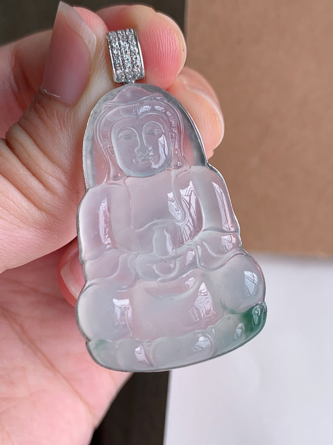 ️ 冰种飘花观音吊坠，无裂通透莹润，裸石39-27.1-5，自然光拍摄