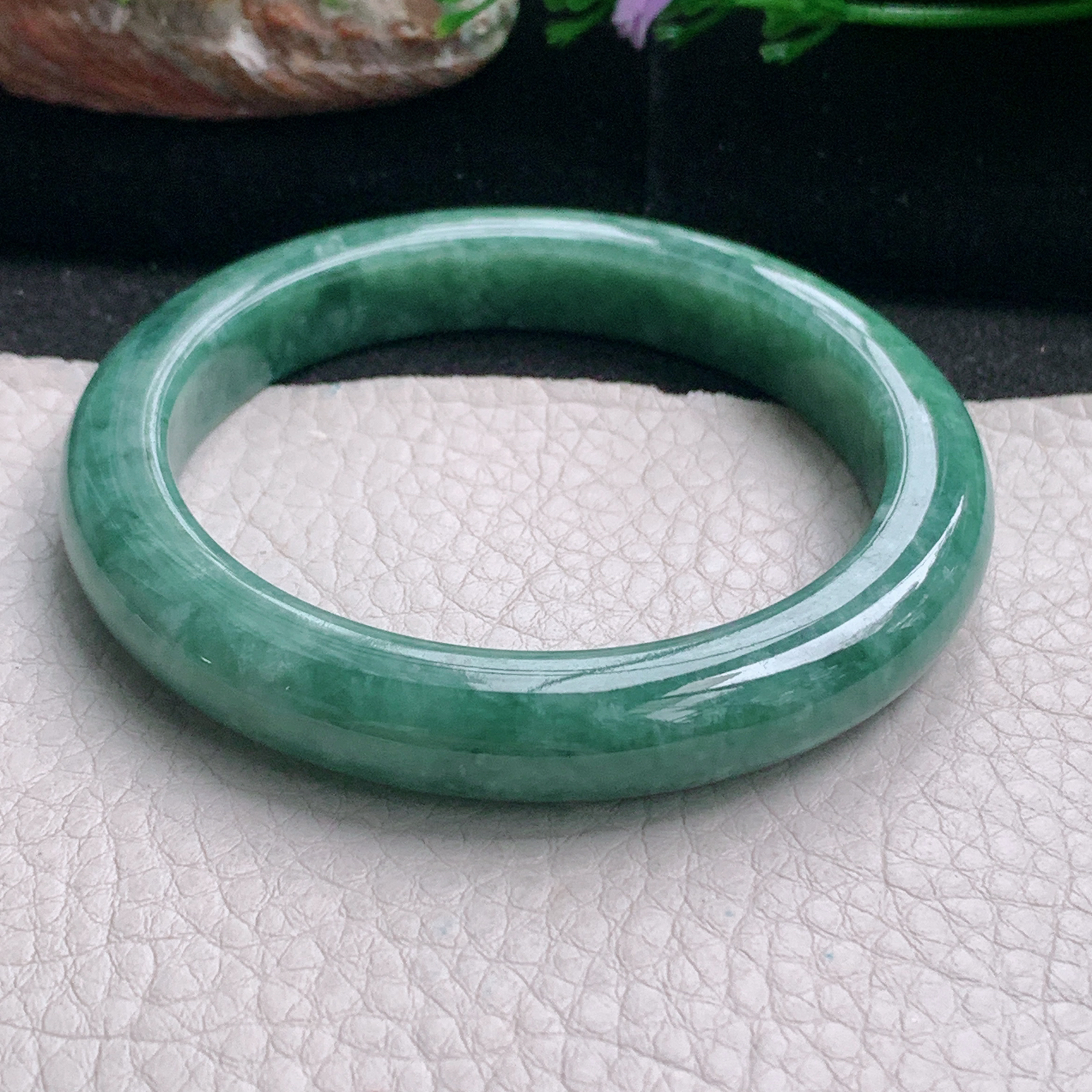 n实拍56*10*9平安镯 天然缅甸翡翠a货手镯满绿正圈玉镯子