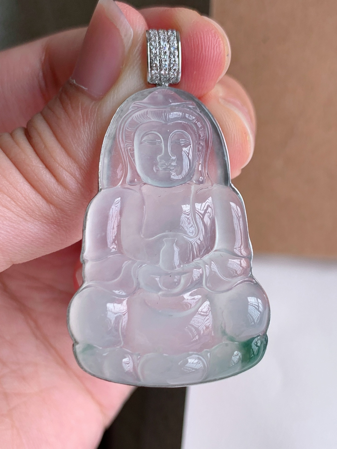 ️ 冰种飘花观音吊坠，无裂通透莹润，裸石39-27.1-5，自然光拍摄