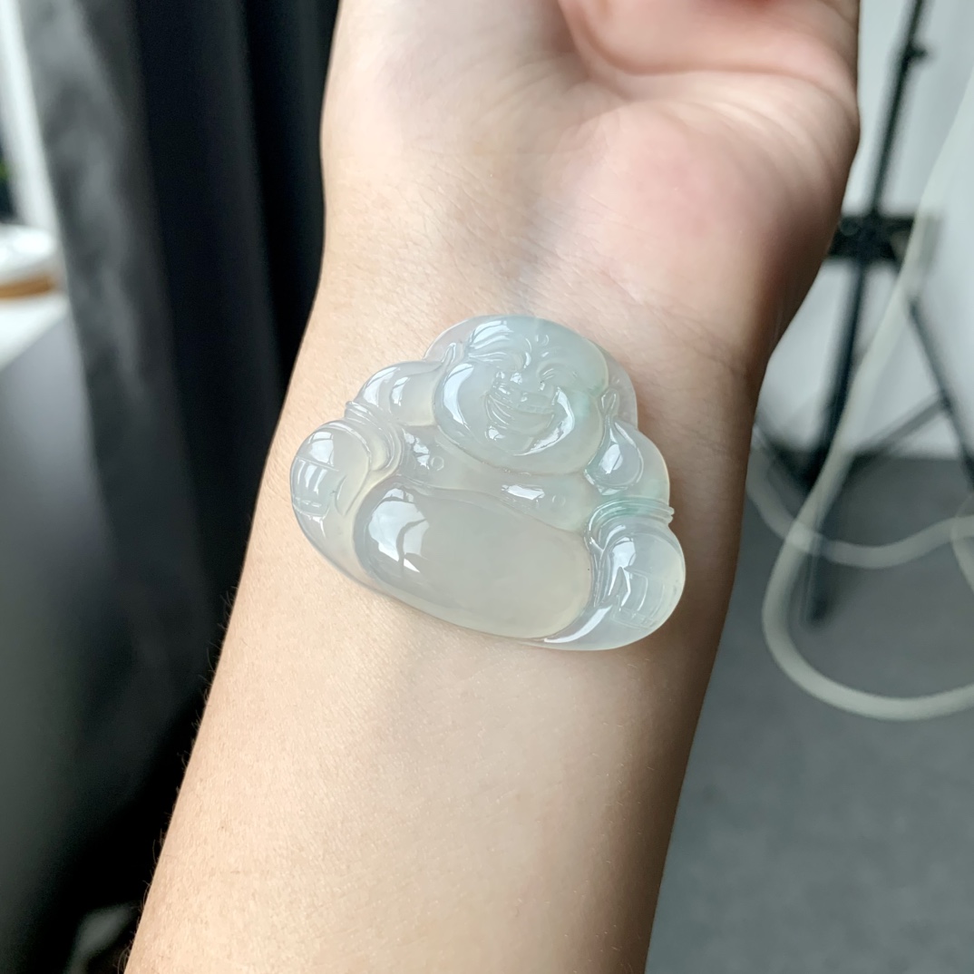 冰种晴底佛公，细腻饱满，浅晴底子，尺寸30.3-38.5-5.3，D4618BCI