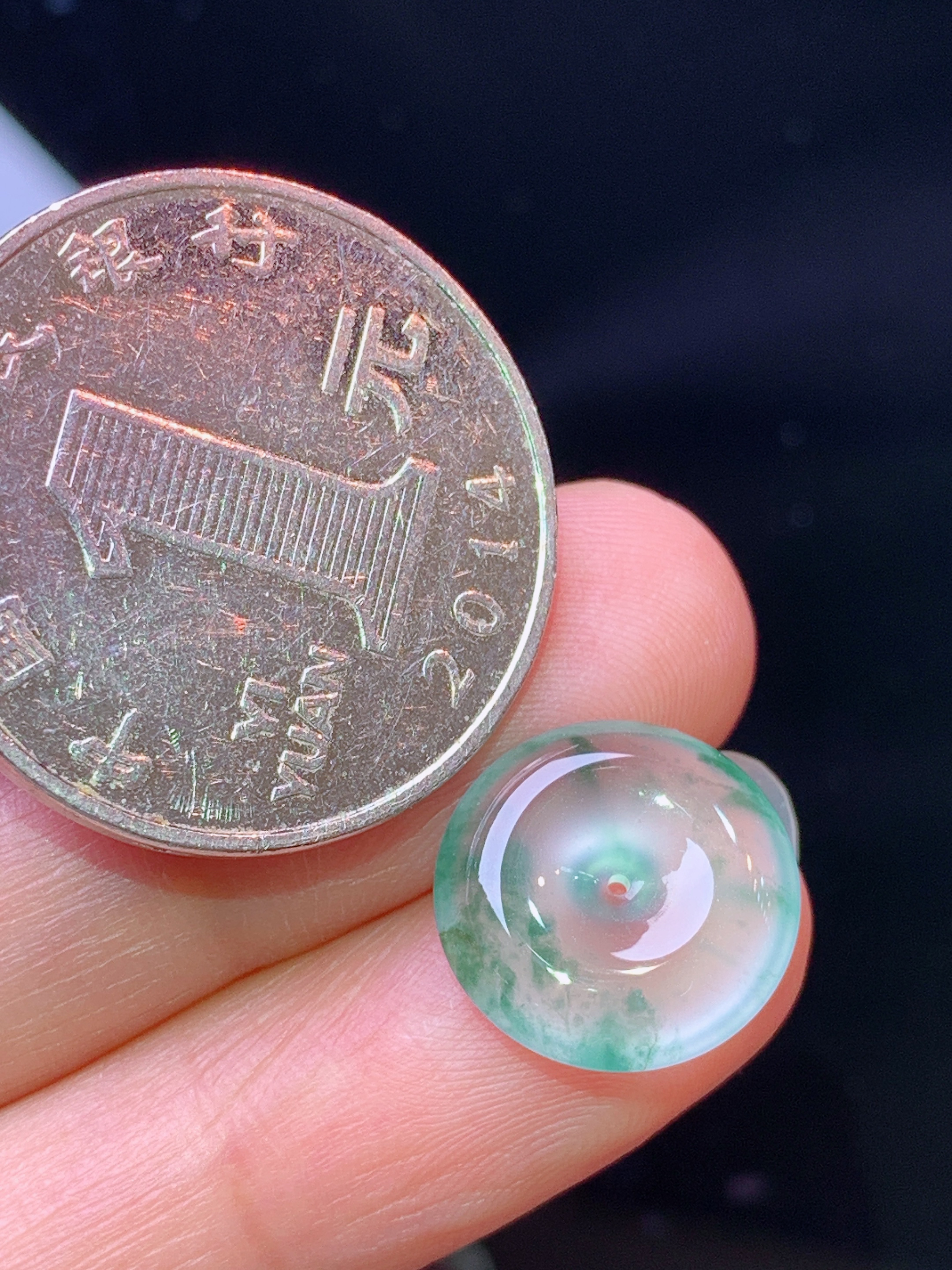 玻璃种飘花平安扣吊坠 玉质细腻 色泽艳丽清新 水润亮眼 整体尺寸13.2*3.6m5