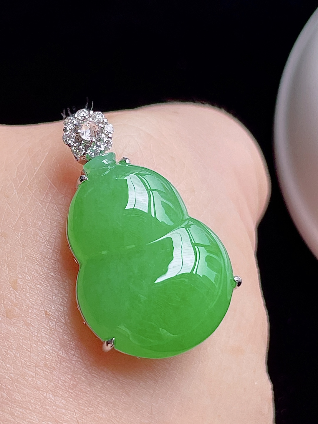 ️ 缅绿葫芦 色绿无比 饱满圆润：27.6/16.7/8，超值