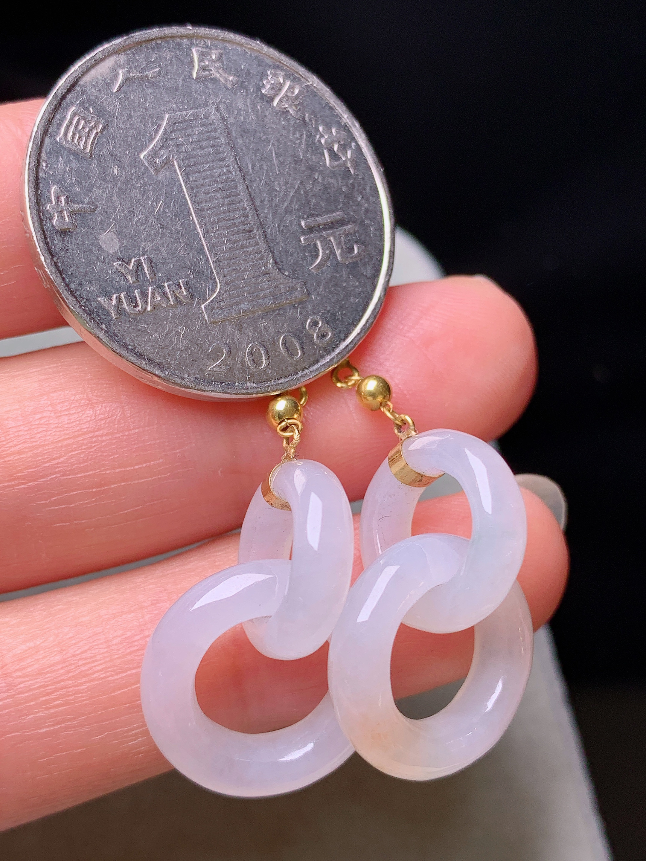 18k金镶嵌冰种环环相扣耳坠 玉质细腻 色泽艳丽清新 水润亮眼 整体尺寸42.5*15*4L4