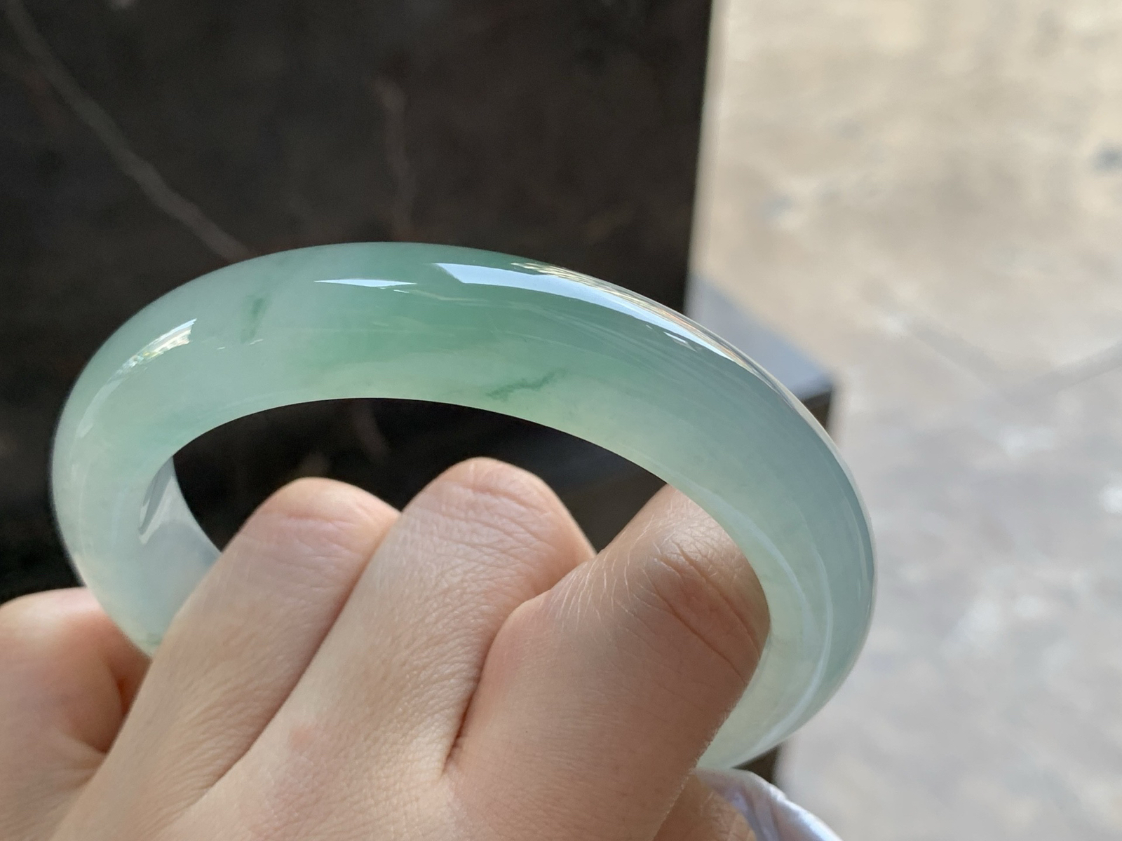 60.5-13.2-8.2

冰晴绿大圈手镯^_^清新