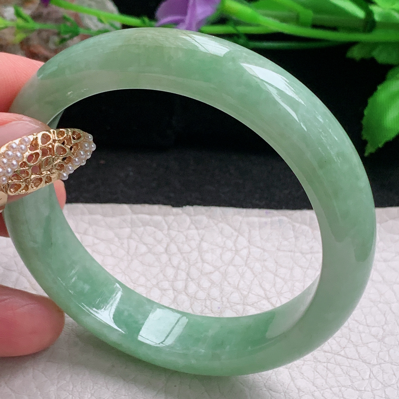 n实拍56.5*13.5*8.2平安镯 天然缅甸翡翠a货手镯水绿正圈玉镯子
