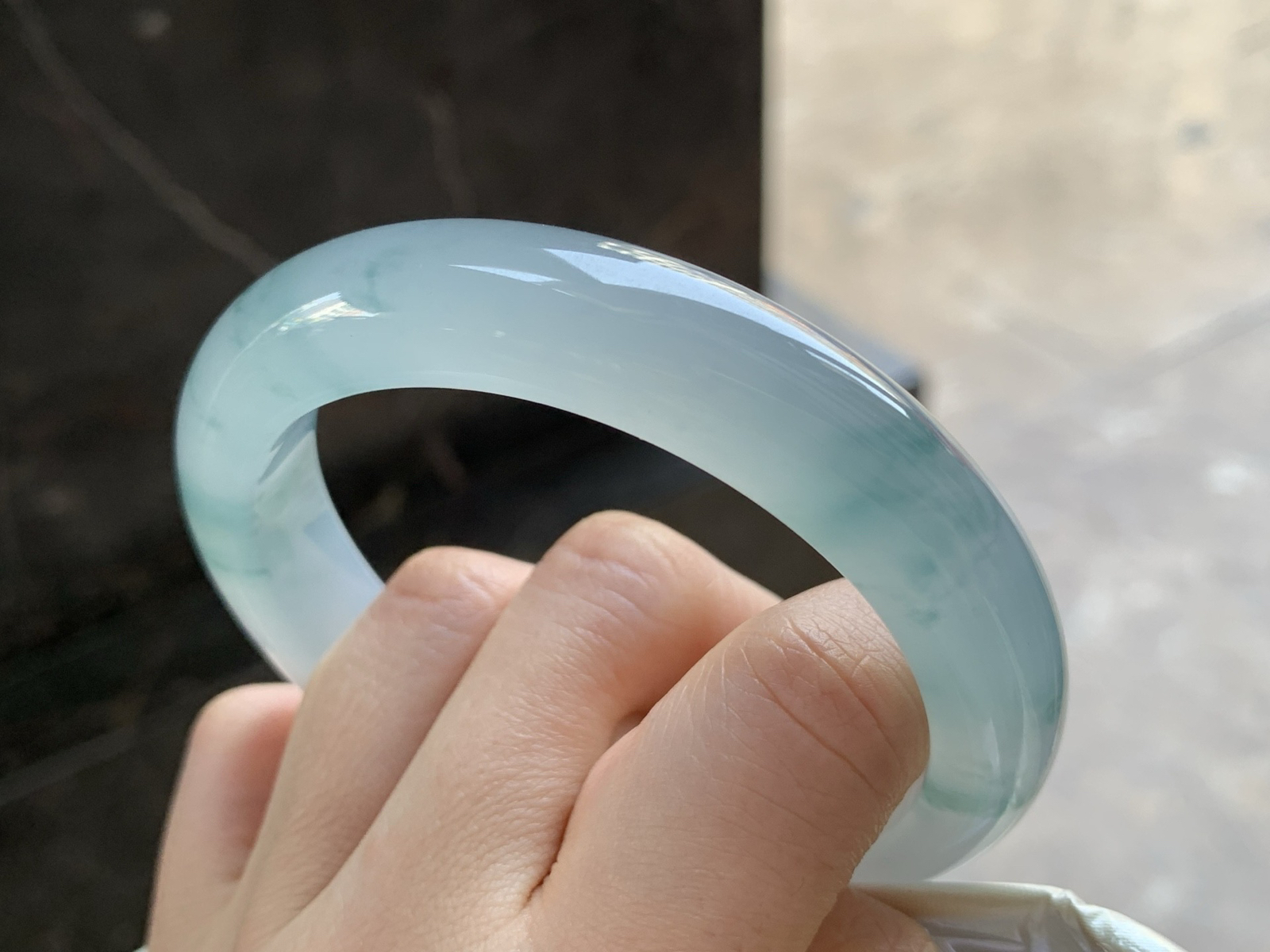 57.5-12.5-9

冰蓝花手镯^_^飘花灵韵