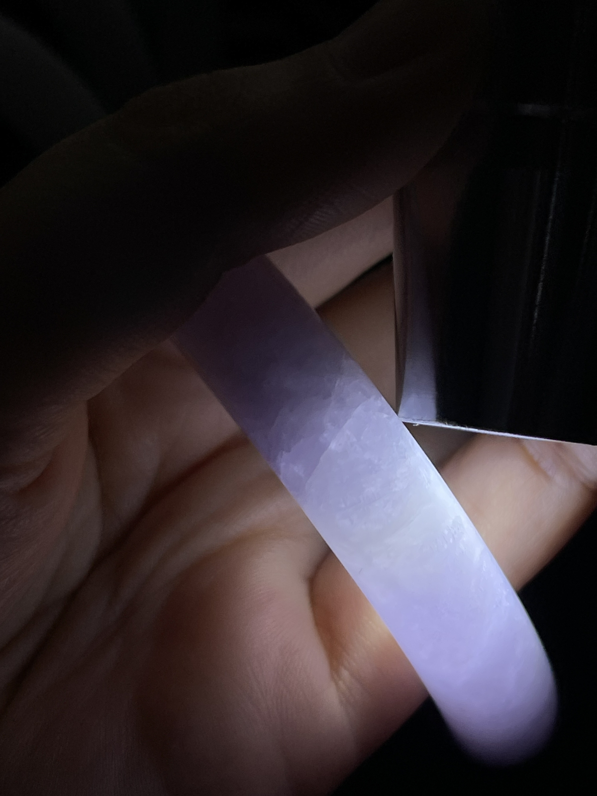 【春彩圆条手镯】
【尺寸】54.6-11-11