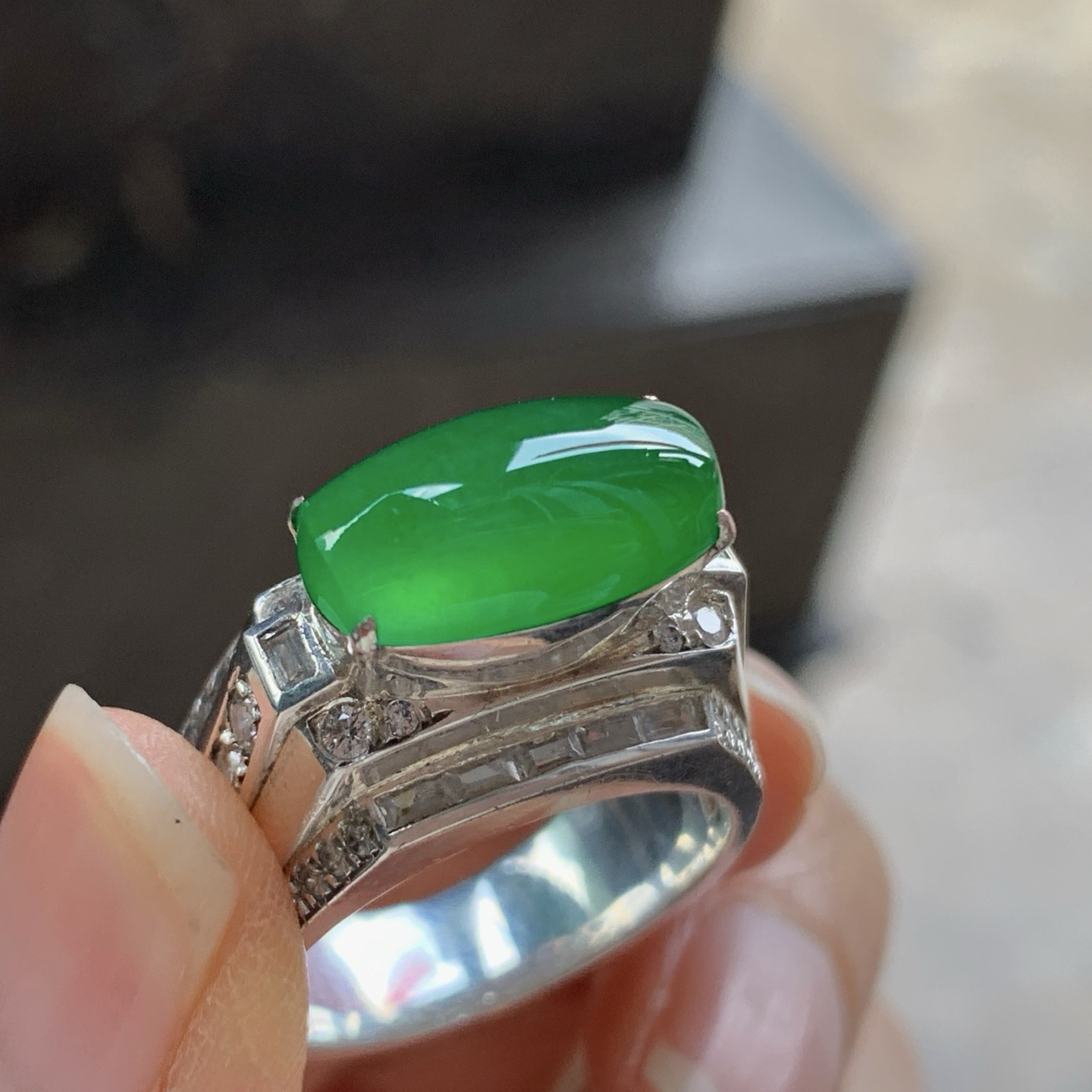 冰绿戒面^_^种色好 透亮 高种高色 铜托