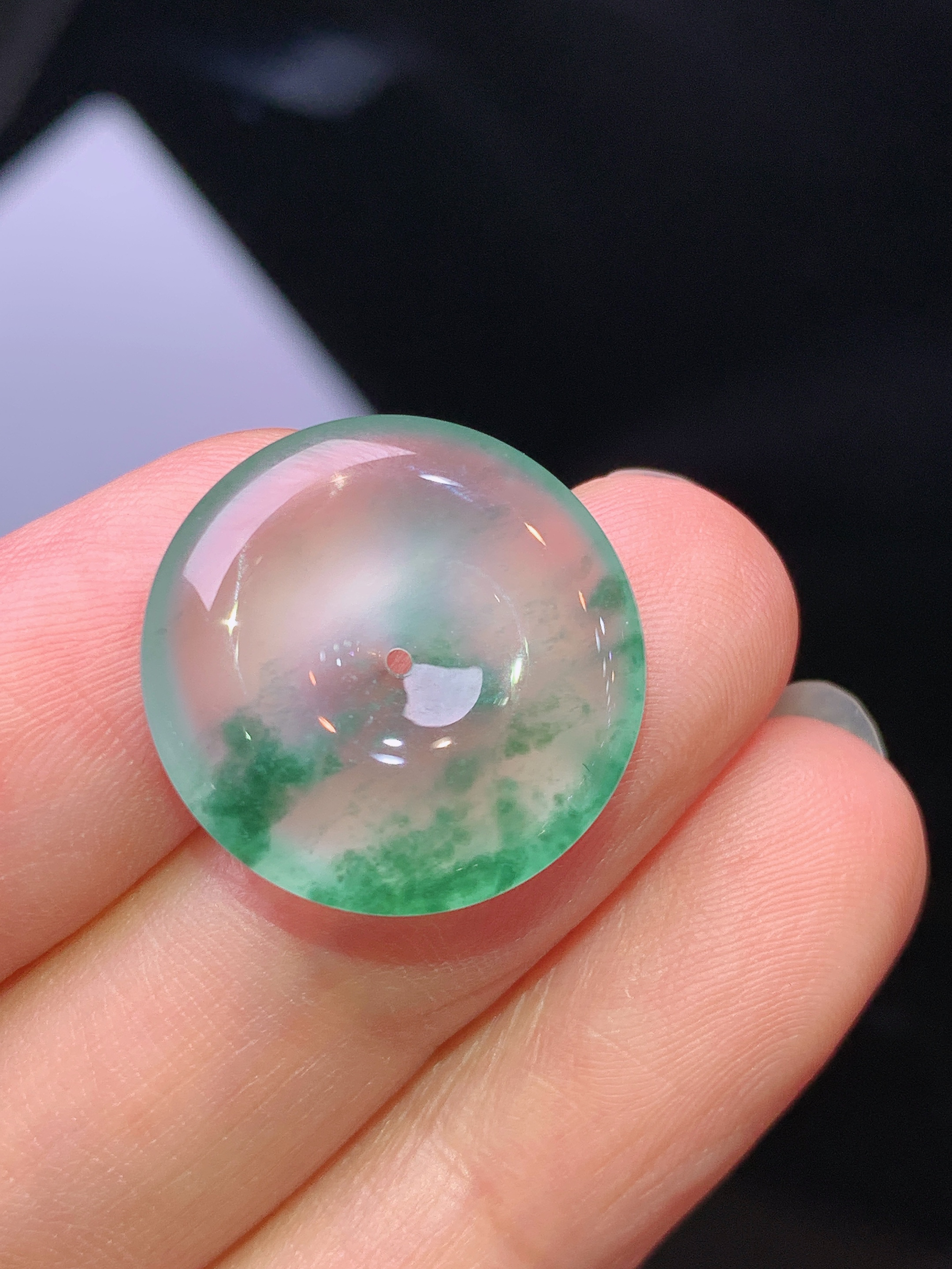 玻璃种飘花平安扣吊坠 玉质细腻 色泽艳丽清新 水润亮眼 整体尺寸18.8*3.8m5