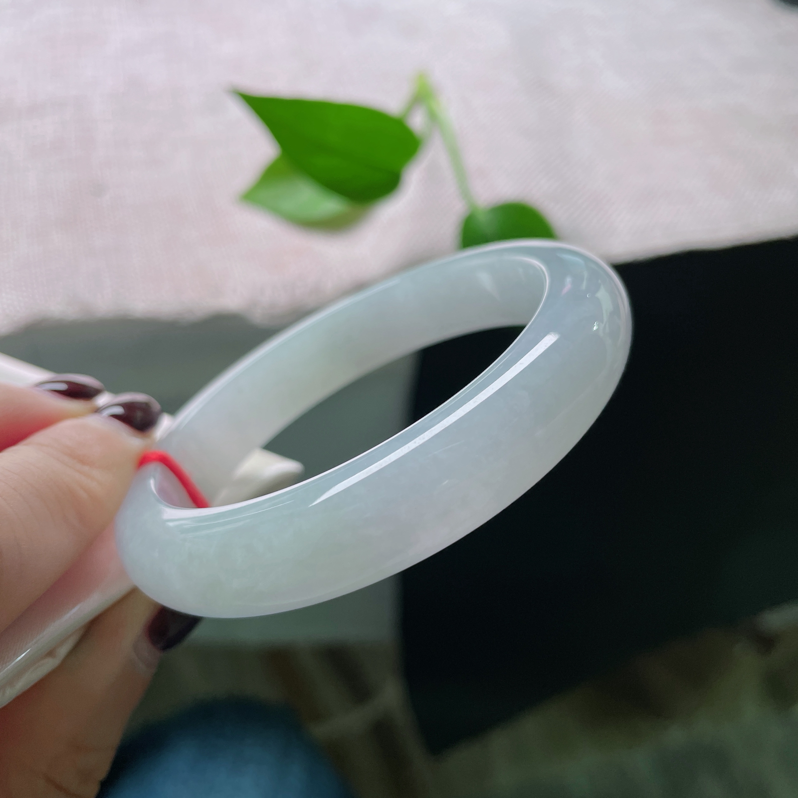 54.8/11.9/8.4淡紫淡绿正圈，温柔素雅，淡紫是未醒的梦，淡绿是初醒的风，ss51450a..