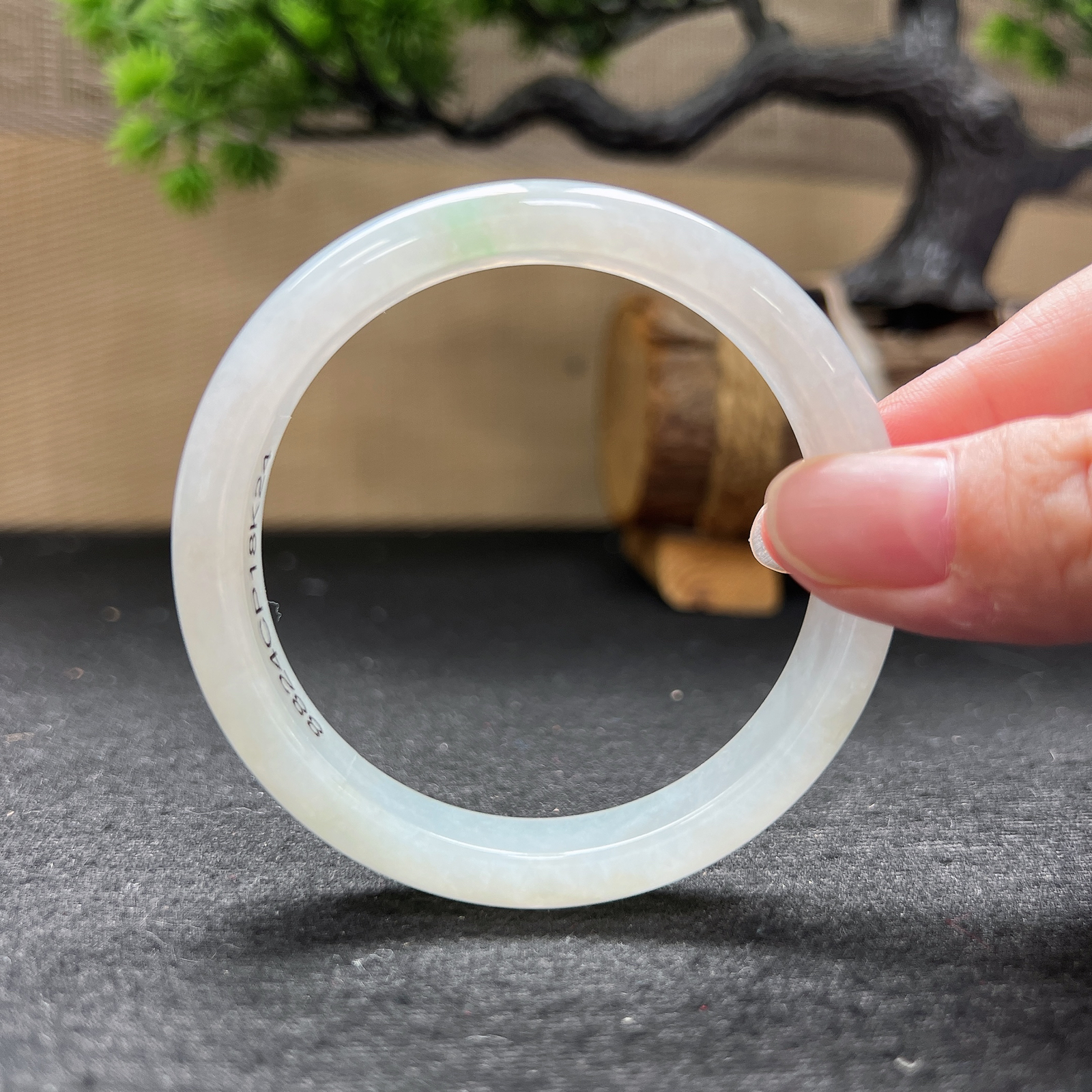 55圈口正圈白月光手镯