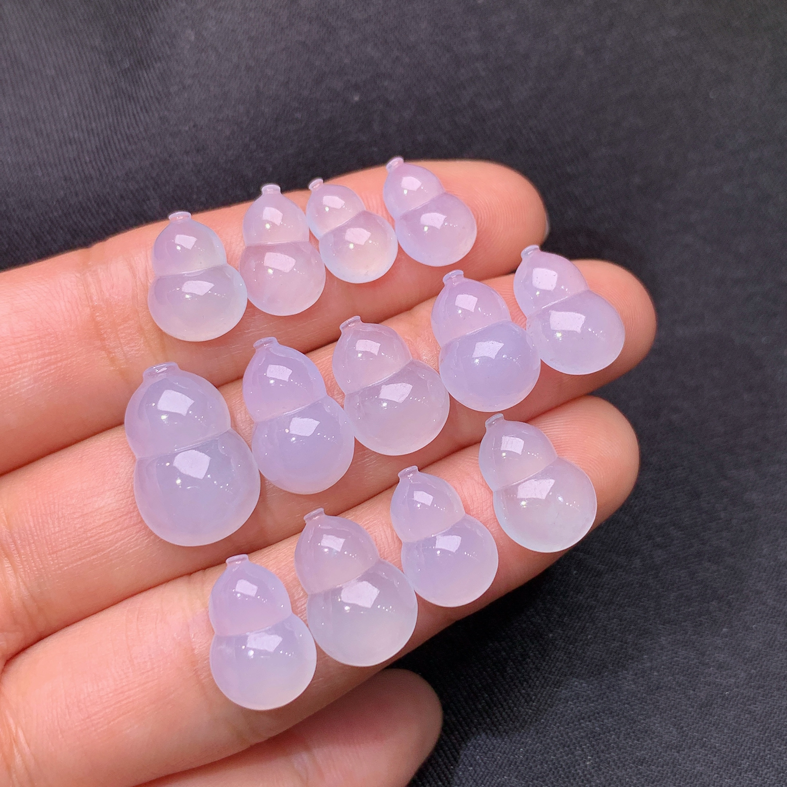 冰紫罗兰葫芦一手，冰润细腻，颜色鲜艳，种水足001 尺寸12.7*8.4*3