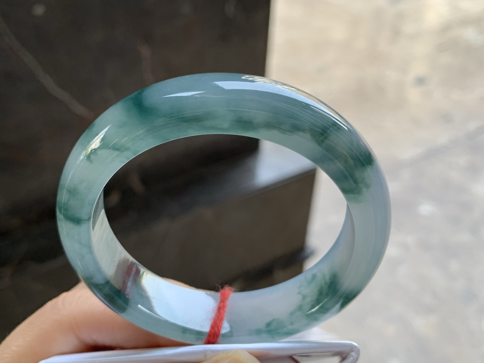 54-13.9-8.4

蓝花手镯^_^飘花浓郁