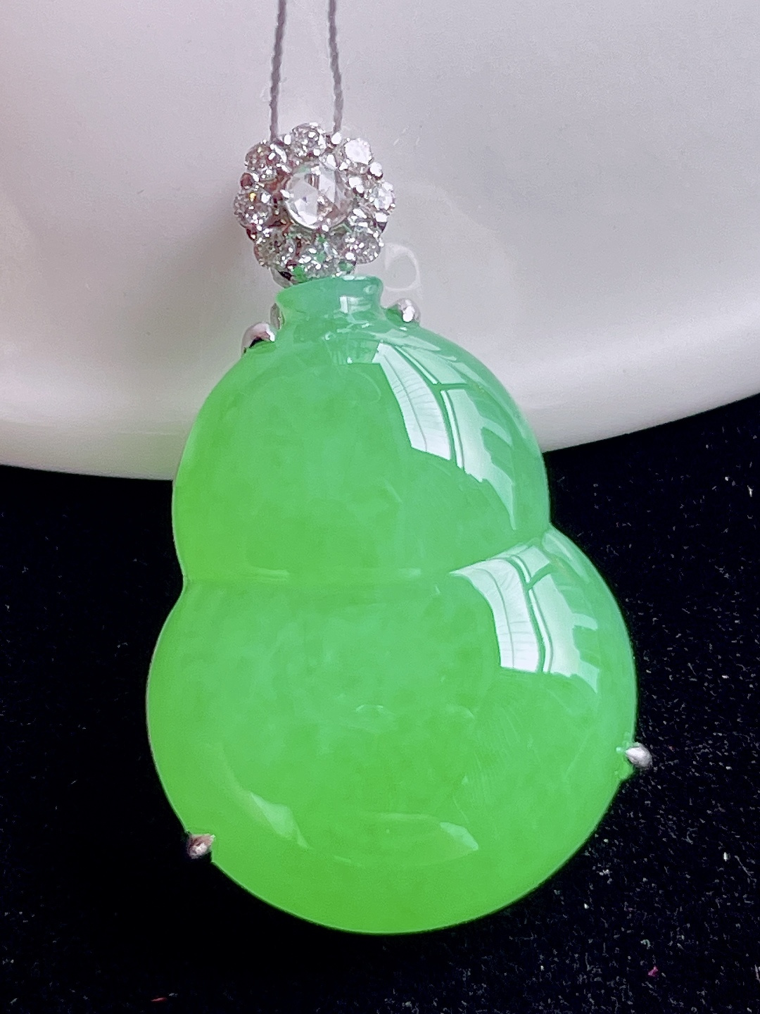 ️ 缅绿葫芦 色绿无比 饱满圆润：27.6/16.7/8，超值