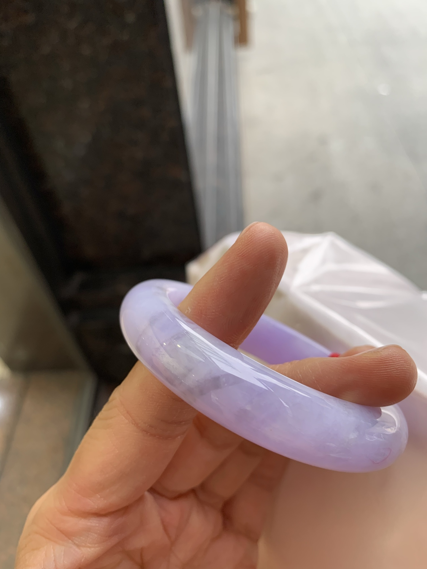 正圈满紫 微晶体结构 尺寸：53.8/12.7/8.9 色浓