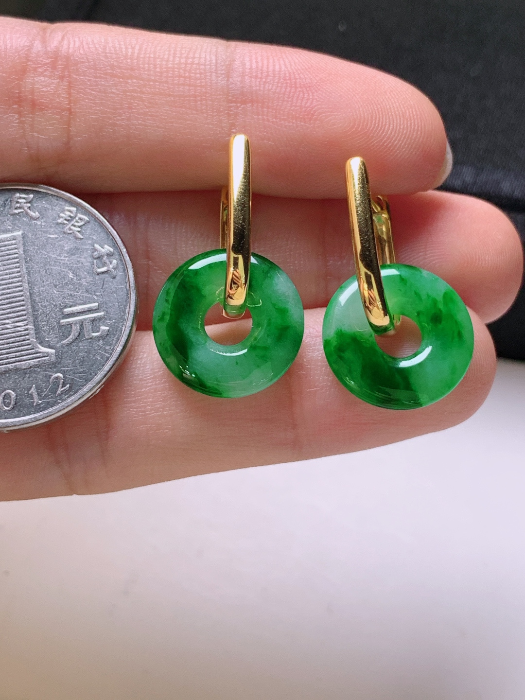 ️ 冰阳绿甜甜圈耳坠，无裂色阳，裸石14.3-2.8