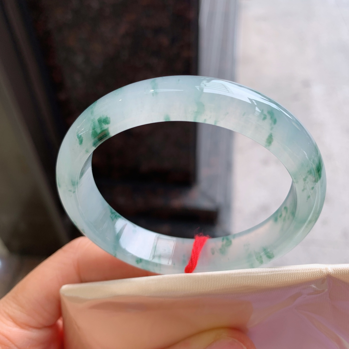 贵妃冰飘花 无裂 尺寸：54.5/48/12.6/7.3  花色漂亮