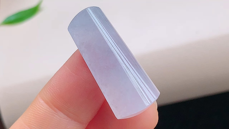 ️ 无事牌，尺寸28.2-12.4-6.6mm，包A附证书