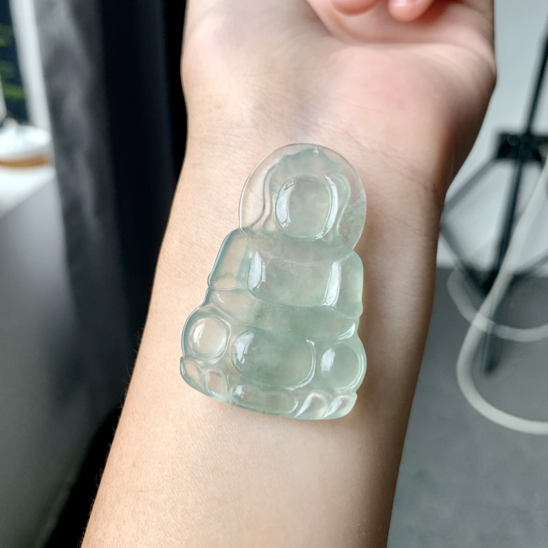 观音，色泽均匀，细腻优美，尺寸43.3/28.6/4.8，D8575BFD