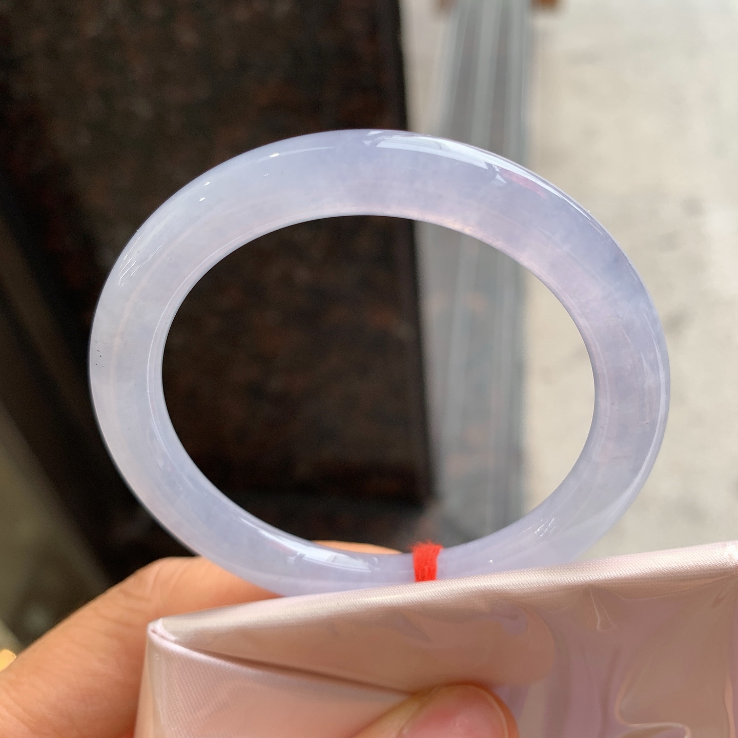 圆条冰紫 微杂质 尺寸：50/7.3/8  小圈口