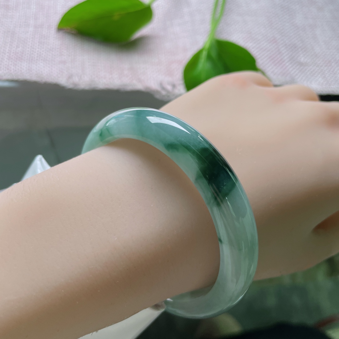 56.2/11.6/8.6，飘花正圈，水头好，种老，墨色渲染，如诗如画，无裂，ss50297a