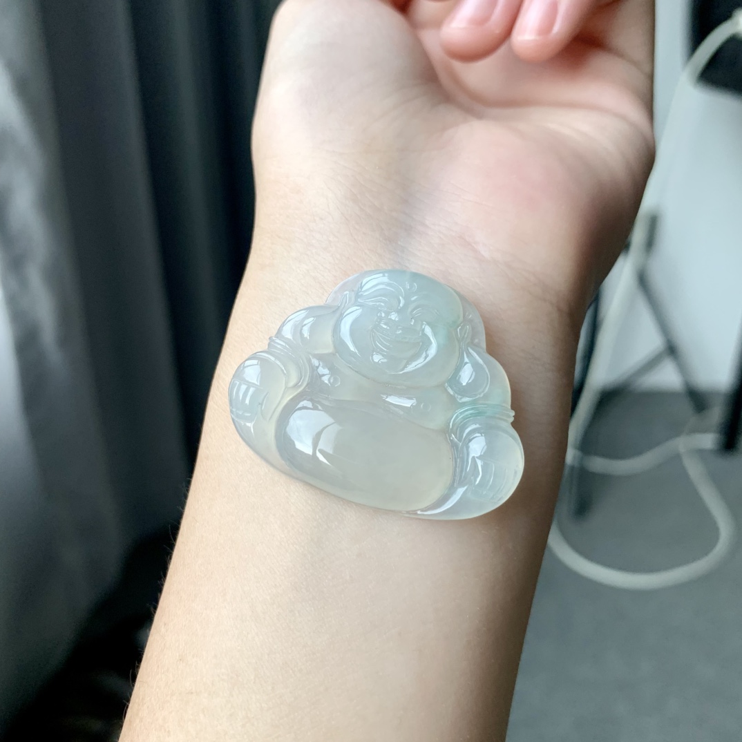 冰种晴底佛公，细腻饱满，浅晴底子，尺寸30.3-38.5-5.3，D4618BCI