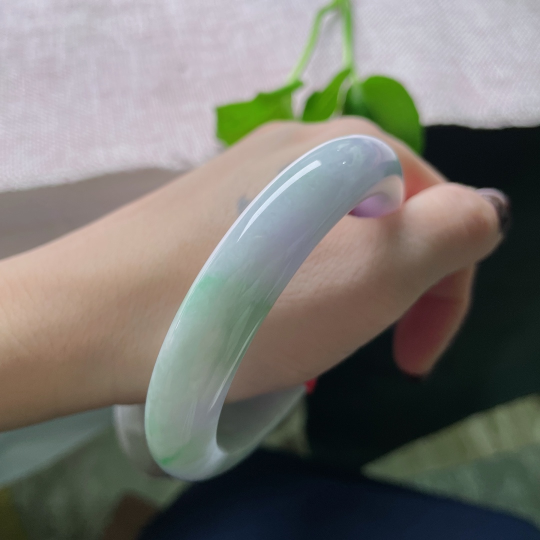 59.2/12.3/8.2，春带彩正圈，是朝露、是花信、是三月风里一场温柔的梦。有纹，ss51099a