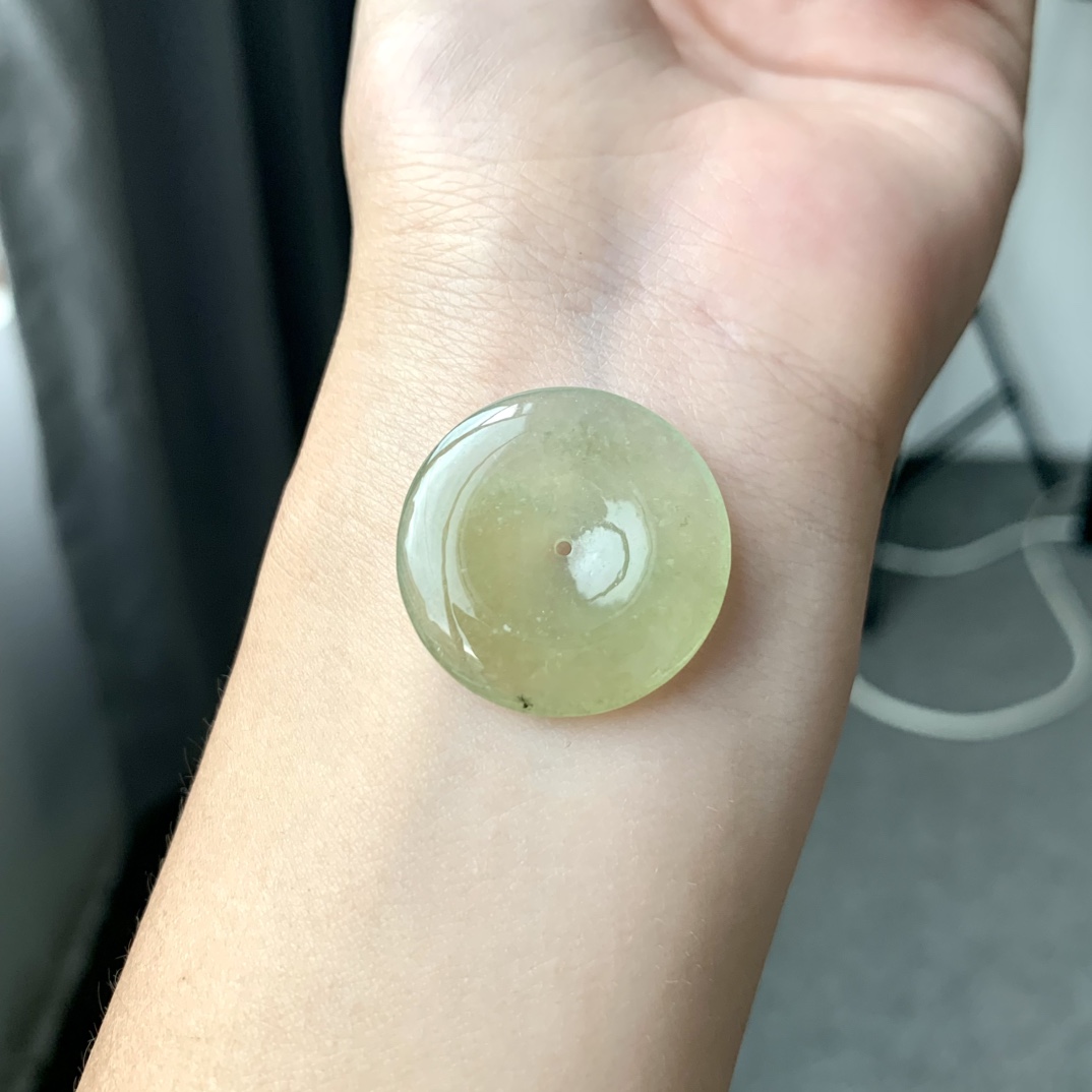 冰种黄翡平安扣，亮丽优美，细腻飘花，尺寸24.7-3.8，D8298BFC