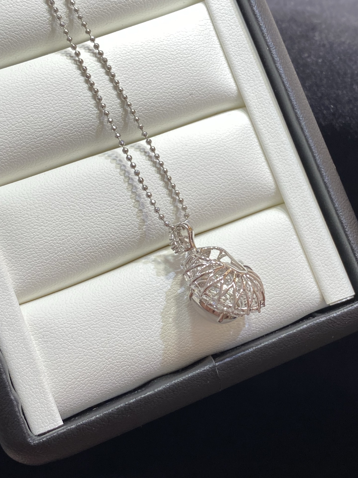 冰种 起光 茅台白 蛋面 吊坠 戒指 两用款18k金尺寸24.2/18-16-12.5（裸石10-8.8-4.3）