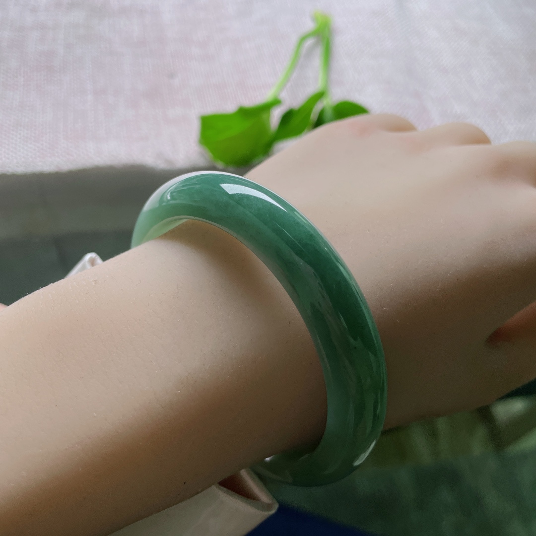 55.7/11.9/8，油青正圈，颜色渐变，水头好，质地温润细腻，古典，皮纹，ss50371a