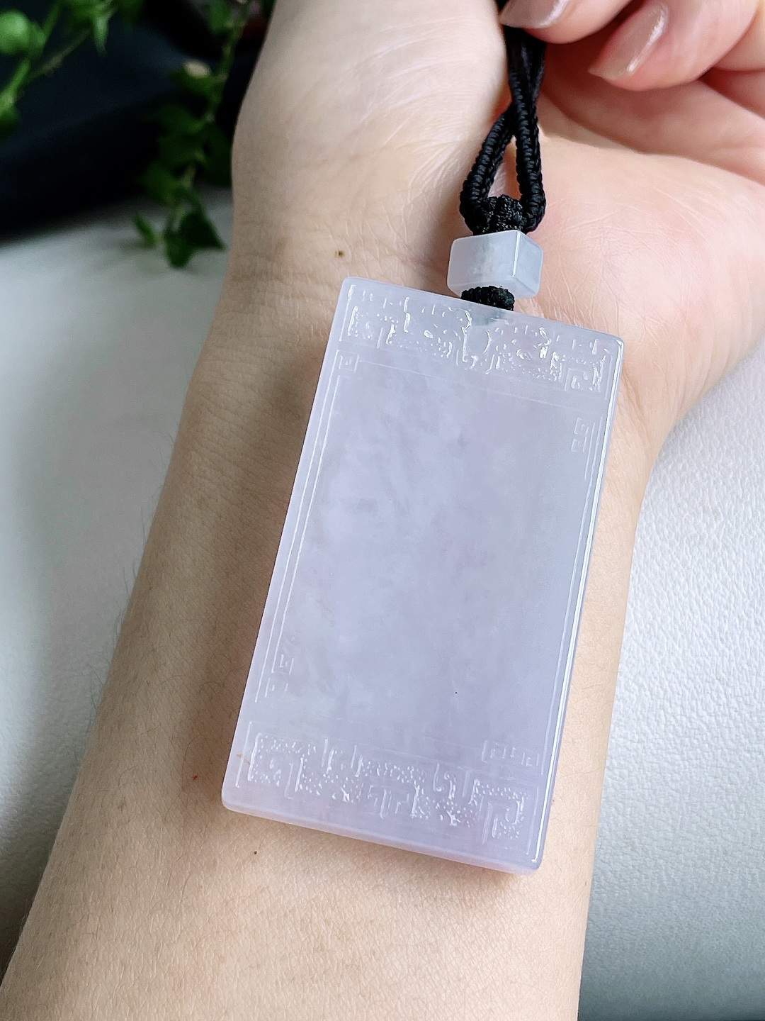 【裸石】冰紫底仿古牌无事牌吊坠【说明】缅甸 无裂 性比高  【尺寸】59.3-31.7-5.6【重