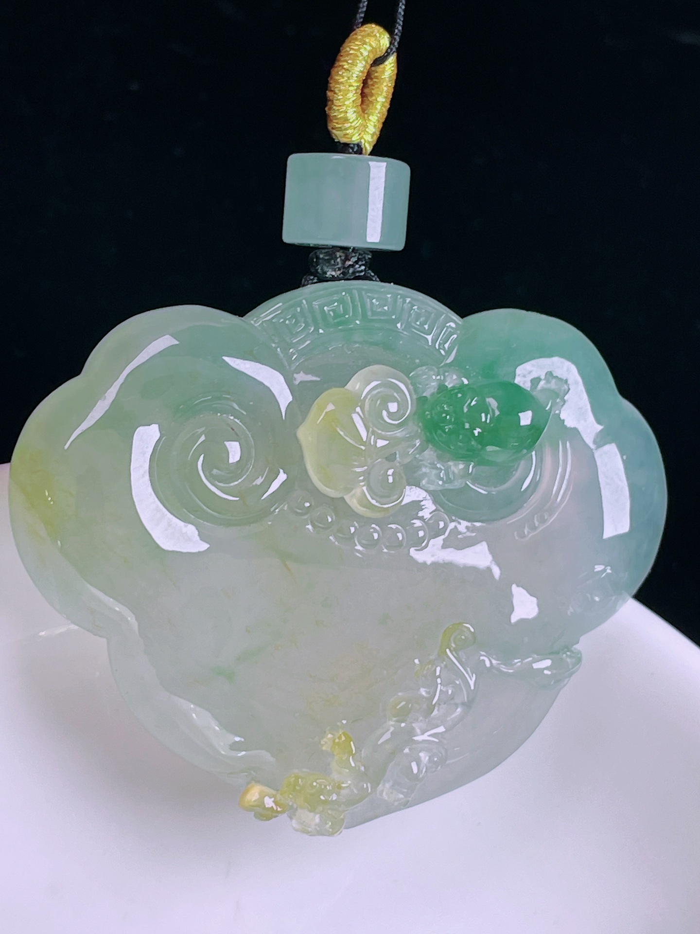 ️冰黄如意，老种起光，细底通透，尺寸：37/45.3/11.7mm0422