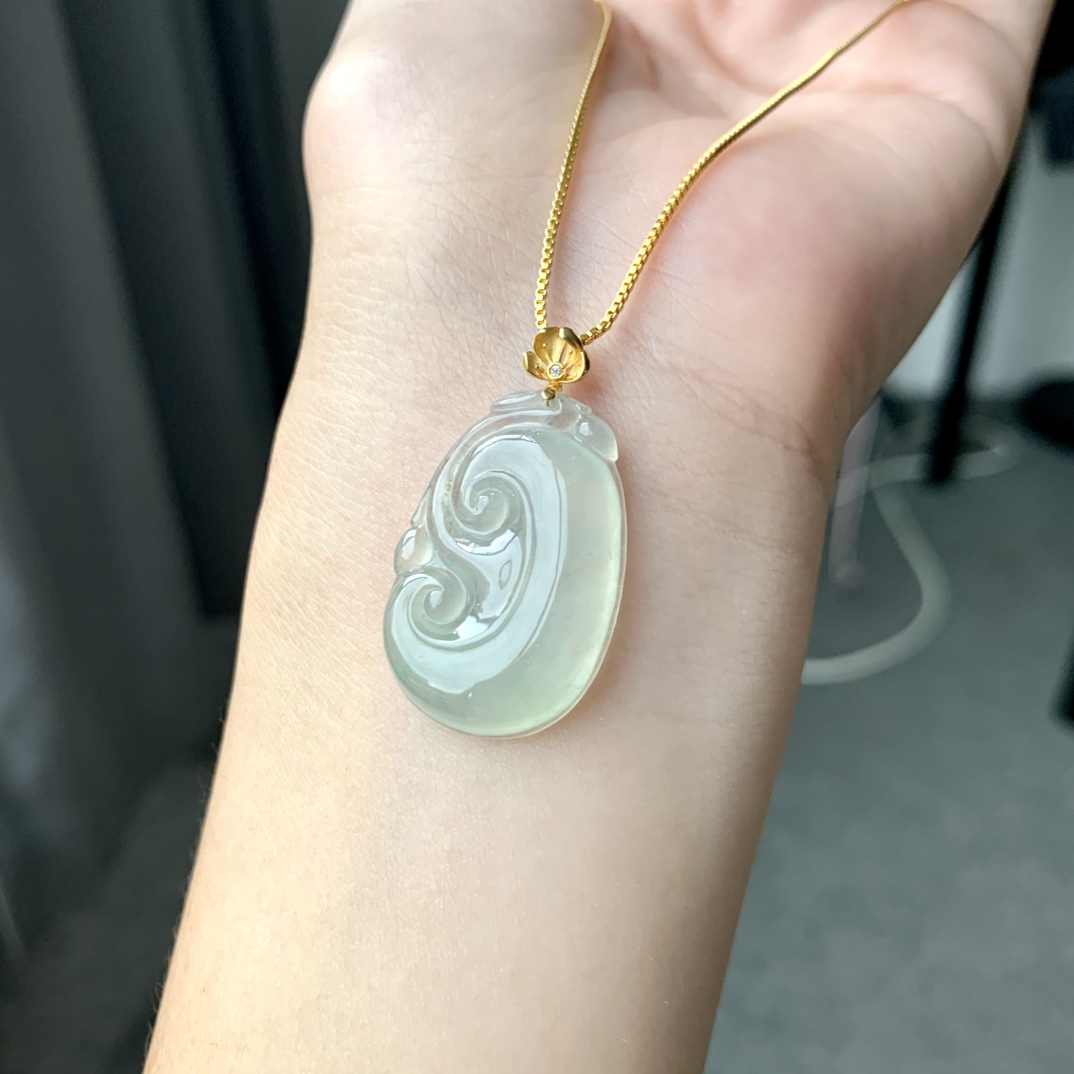 冰晴如意 饱满亮丽 水润底子 尺寸27.7-18.2-5【D7654BEI】